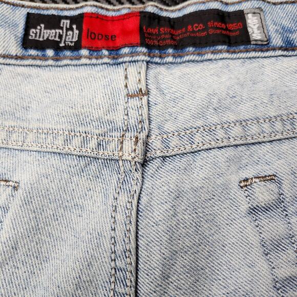 Levis SilverTab Loose Fit Men's Jeans Light Wash W36 L34 100% Cotton Made In USA - Picture 6 of 9